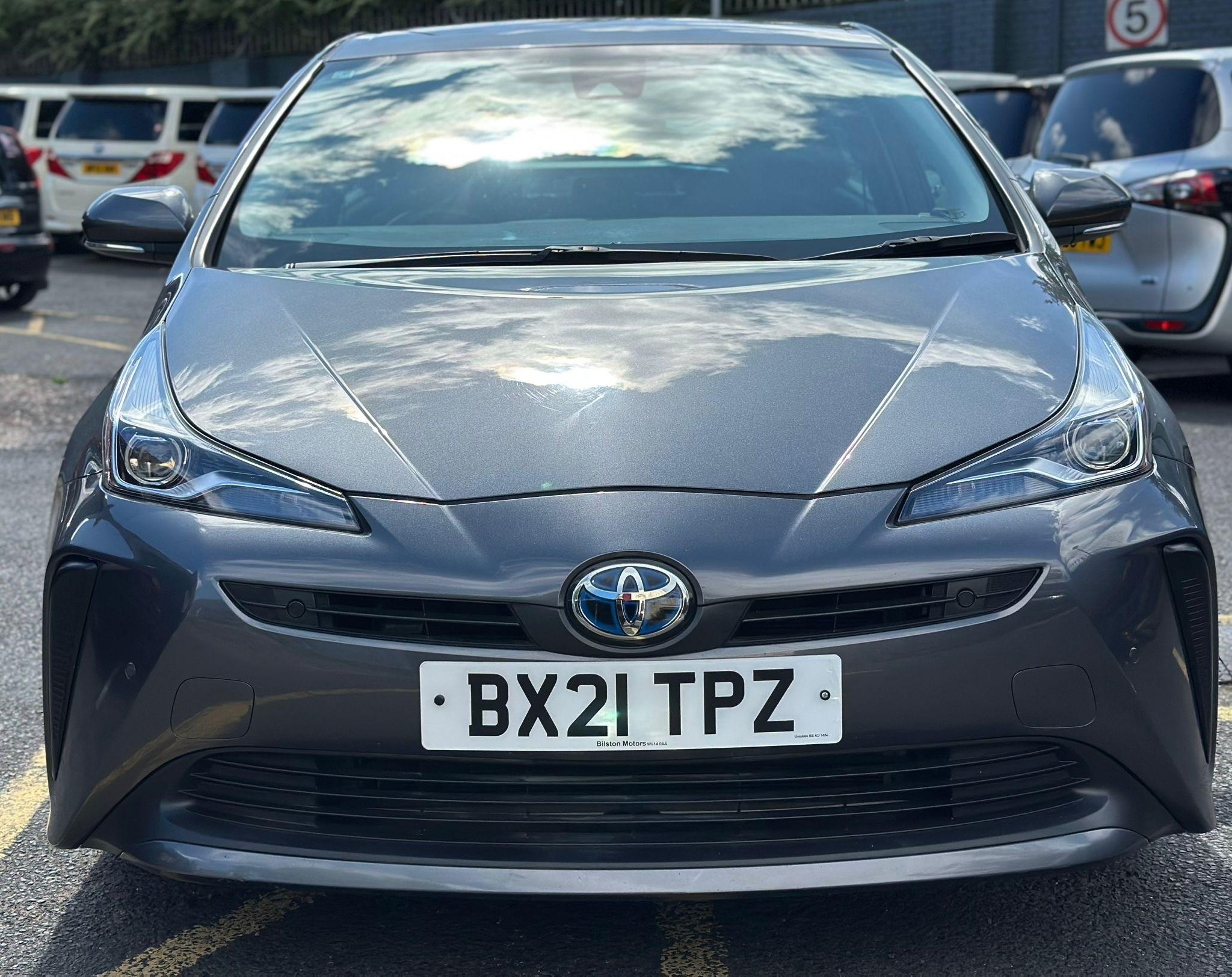 Toyota Prius - Hybrid 1.8 Business Edition VVhT-I 5dr Image